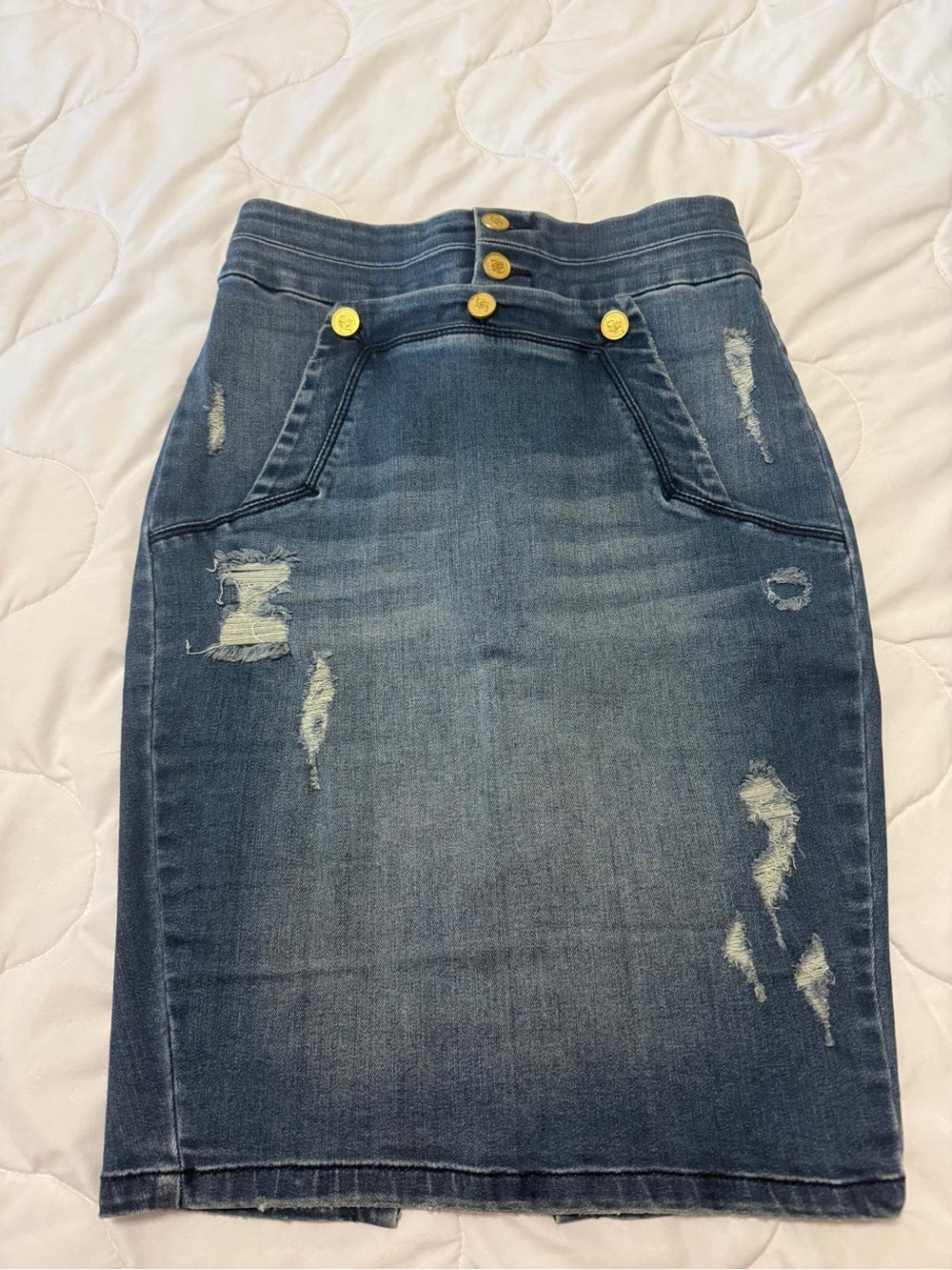 bebe Distressed Straight-Leg Jeans in Dark Blue with Gold Buttons